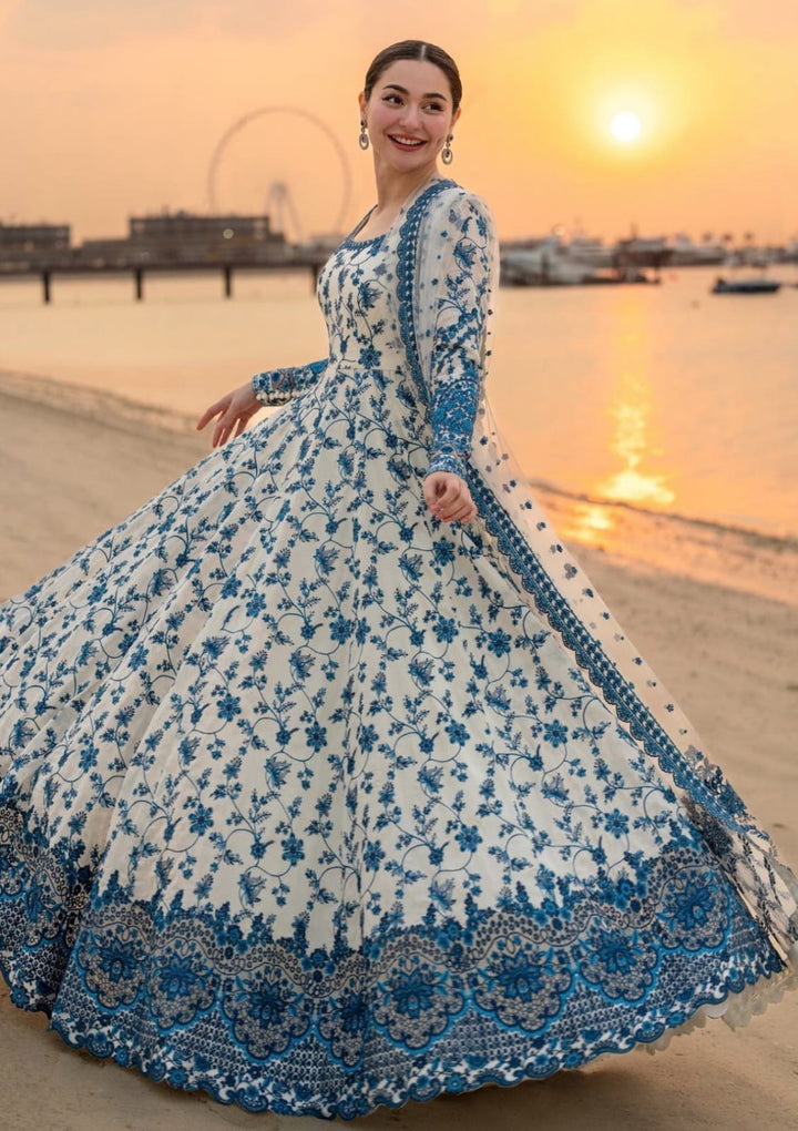 Aya Luxury Lawn