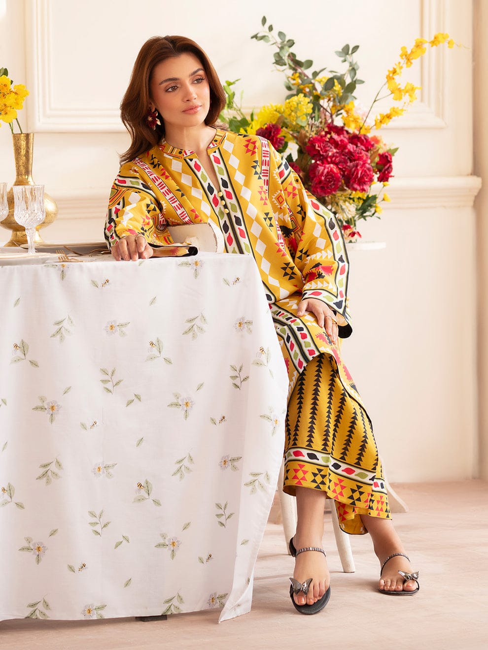 Mahnur Noir  Printed Lawn Suit